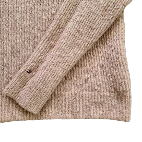 (Pre-loved) Tommy Hilifger Wool Turtleneck Sweater - Picture 5 of 9